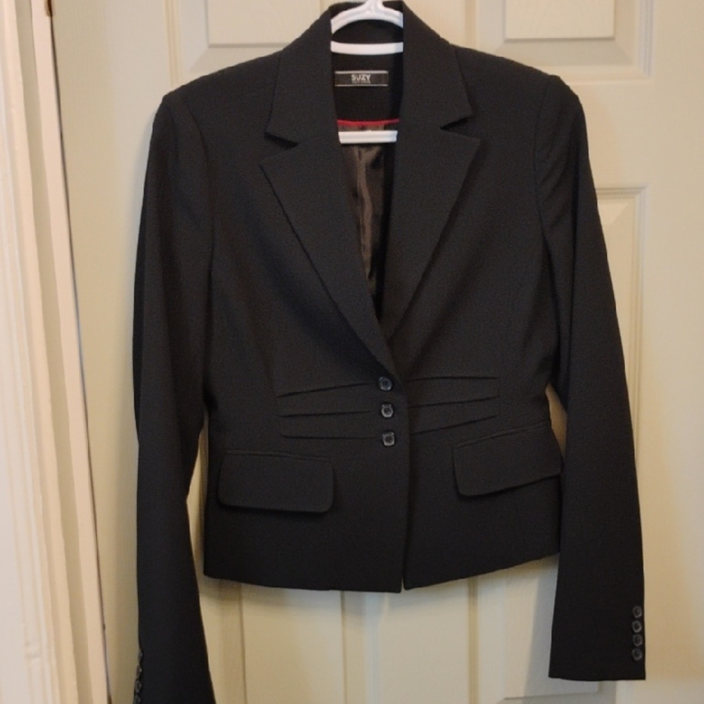 Suzy Shier Elegant Black Blazer